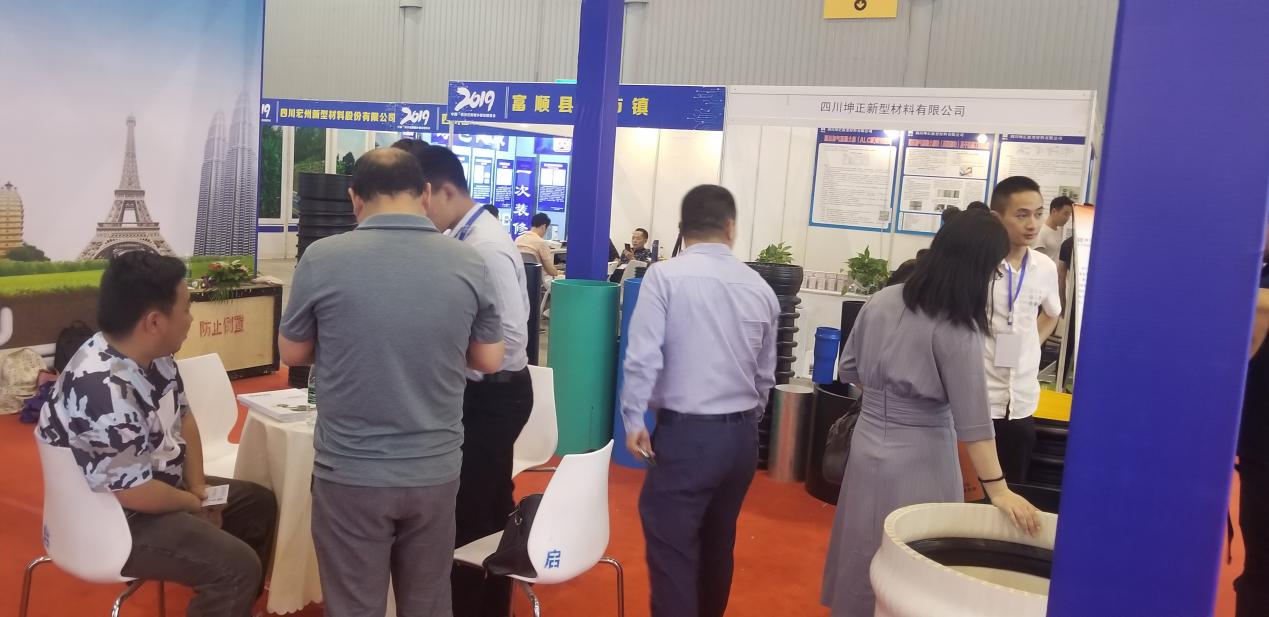 155961274197669690vM.jpg 155961274197669690vM.jpg